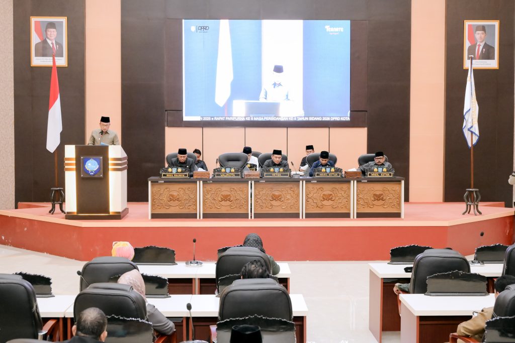 Paripurna-DPRD-Penyampaikan-Laporan-Keterangan-Pertanggungjawaban-tahun-anggaran-2025-2-scaled.jpg